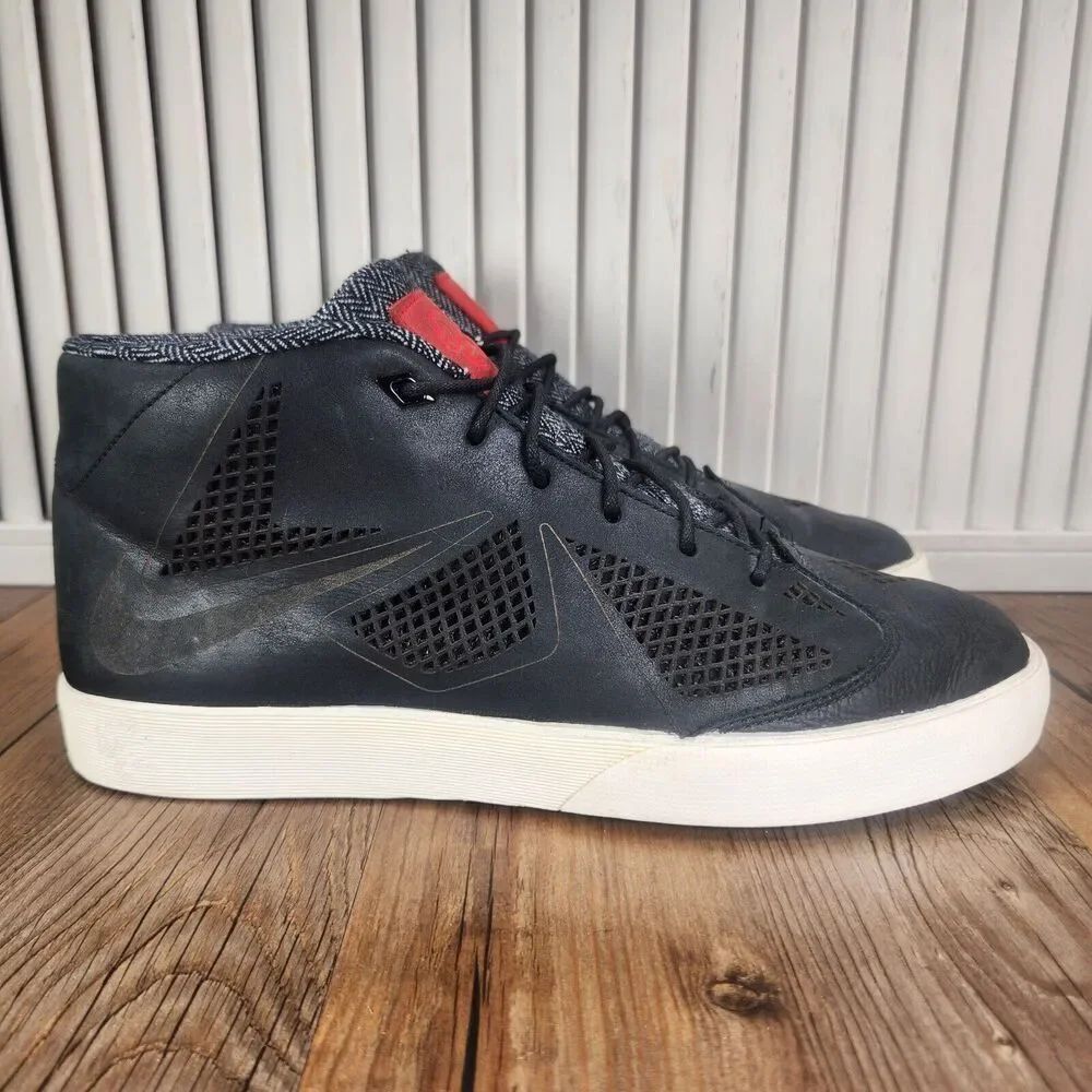 Nike Lebron X NSW Lifestyle Mens Size 9 Black Leather Sneakers Shoes 604826-001